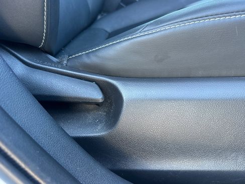 Used 2022 Toyota Prius Prime Limited image 23