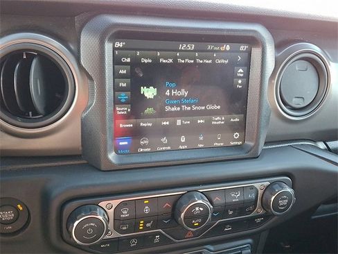 Used 2021 Jeep Wrangler Unlimited Sport image 16