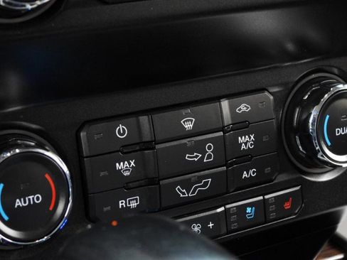 Used 2019 Ford F150 Lariat image 72