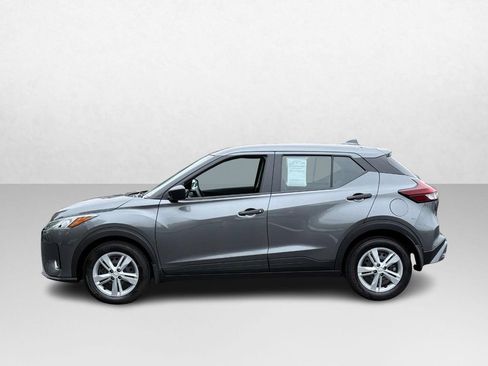 Used 2024 Nissan Kicks S FWD image 2