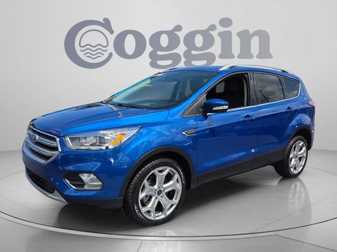 Used 2017 Ford Escape Titanium w/ Equipment Group 301A AWD/4WD image 1