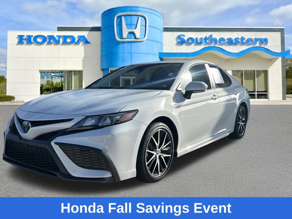 Used 2024 Toyota Camry SE FWD 360° Tour