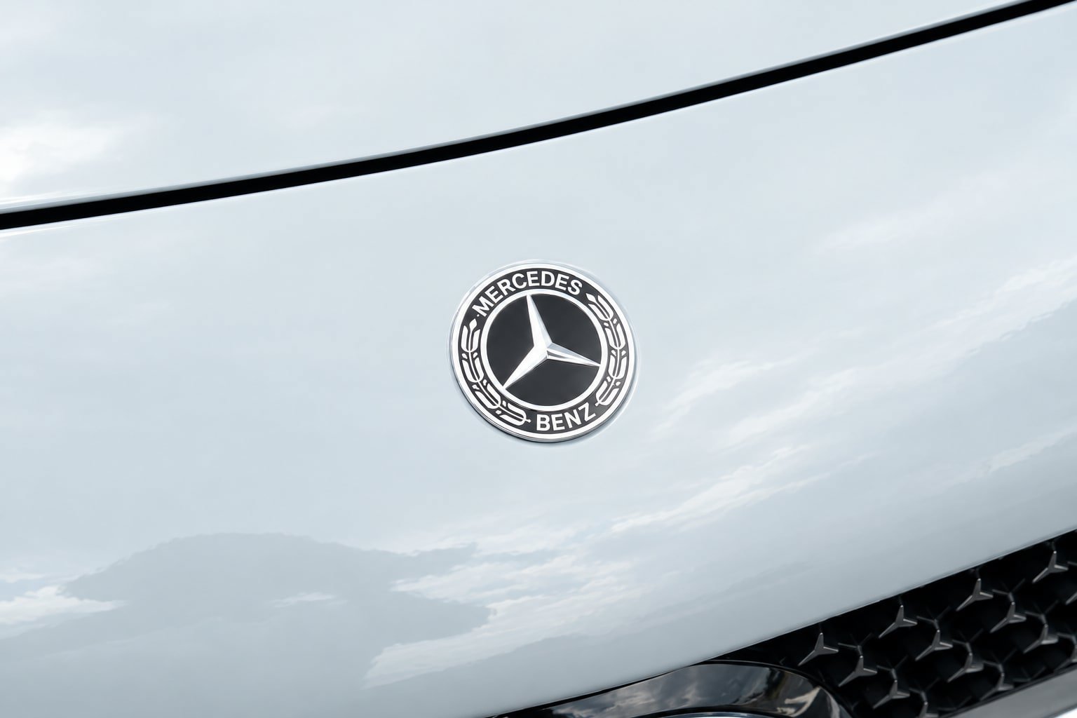 Used 2024 Mercedes-Benz CLE 450 4MATIC Cabriolet w/ Driver Assistance Package image 16