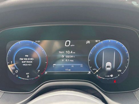 New 2025 Maserati Grecale Modena image 18