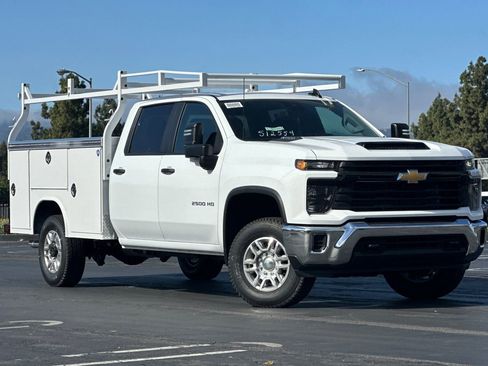 New 2026 Chevrolet Silverado 2500 W/T w/ WT Convenience Package AWD/4WD image 1