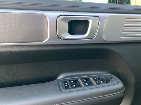 Used 2024 Hyundai Santa Fe SEL image 13