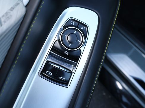 Used 2022 Chevrolet Corvette Stingray Premium Cpe RWD image 8