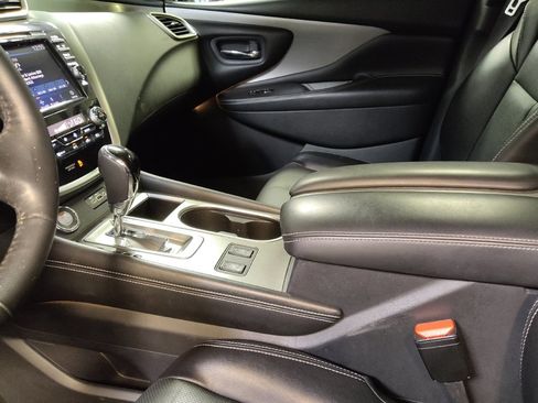 Used 2021 Nissan Murano SL w/ SL Moonroof Package image 26