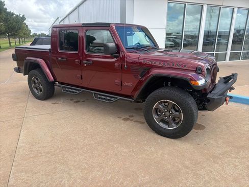 Used 2021 Jeep Gladiator Mojave AWD/4WD image 2