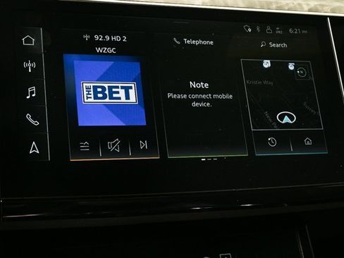 Used 2024 Audi Q8 e-tron Premium image 13