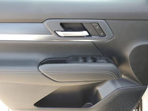 New 2026 GMC Terrain Elevation image 17