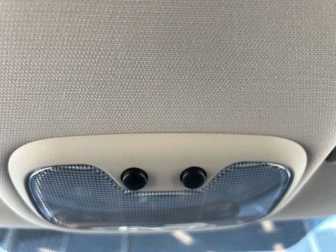 Used 2014 Jeep Patriot Latitude image 9