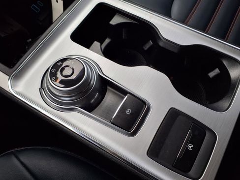 Certified 2022 Ford Edge SEL w/ Sport Appearance Package image 24