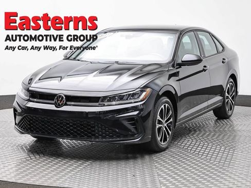 Used 2025 Volkswagen Jetta Sport FWD image 1