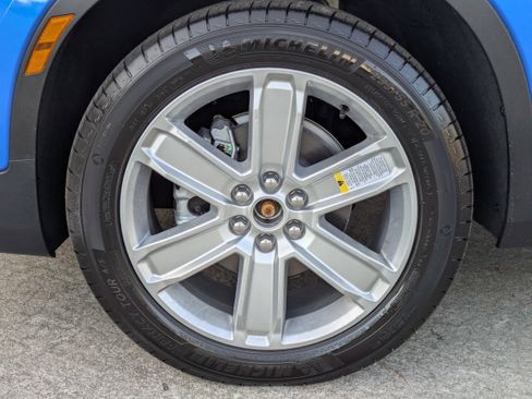 New 2026 Chevrolet Blazer LT w/ LPO, Black Sport Package image 33