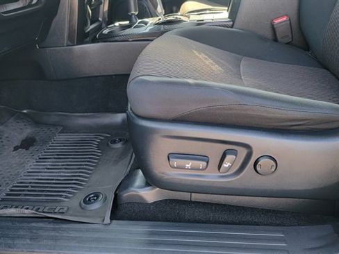 Used 2024 Toyota 4Runner TRD Off-Road image 11