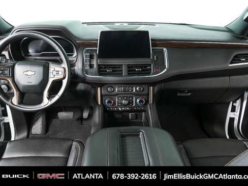 Used 2023 Chevrolet Suburban High Country image 20