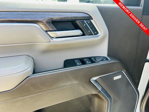 Used 2024 Chevrolet Silverado 3500 LTZ w/ LTZ Plus Package AWD/4WD image 18