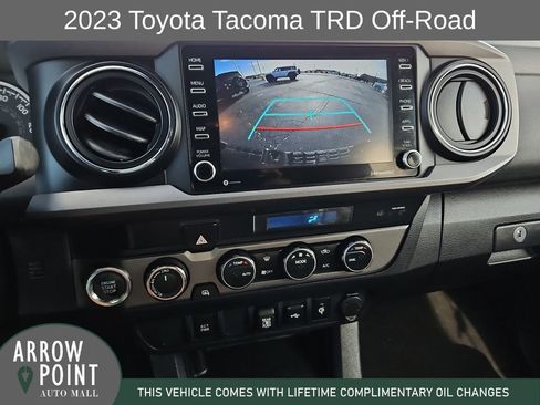 Used 2023 Toyota Tacoma TRD Off-Road image 23