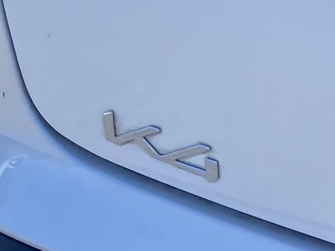 Used 2025 Kia K4 LXS image 5
