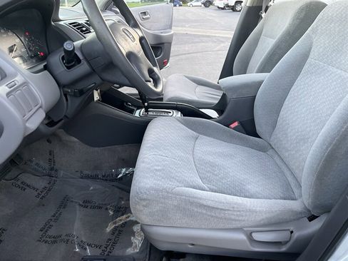 Used 2002 Honda Accord VP image 16