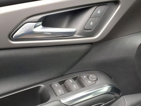 Certified 2024 Chevrolet Traverse LT image 16