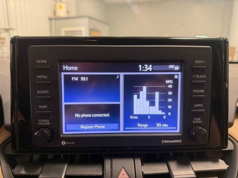 Used 2021 Toyota RAV4 XLE w/ Convenience Package AWD/4WD image 32