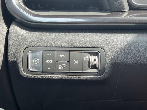 Used 2026 GMC Terrain AT4 w/ Convenience Package III AWD/4WD image 31