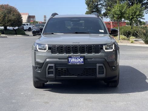 New 2026 Jeep Cherokee Laredo AWD/4WD image 3