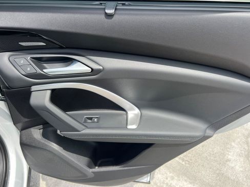 Certified 2025 Audi Q5 Premium Plus w/ Premium Plus AWD/4WD image 16