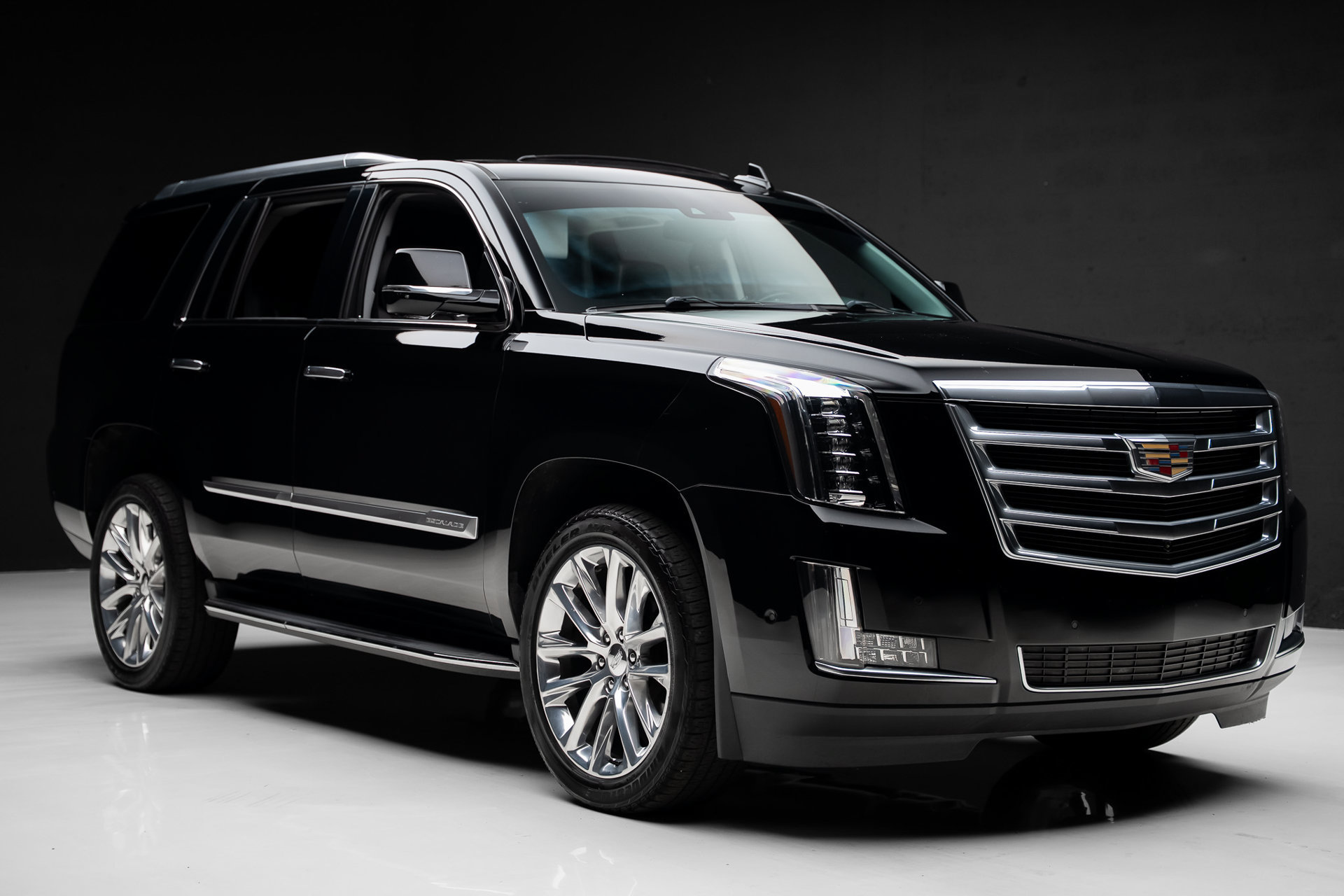 Used 2020 Cadillac Escalade Luxury RWD image 80