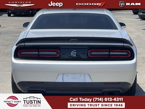 Used 2019 Dodge Challenger SRT Hellcat Redeye RWD image 5