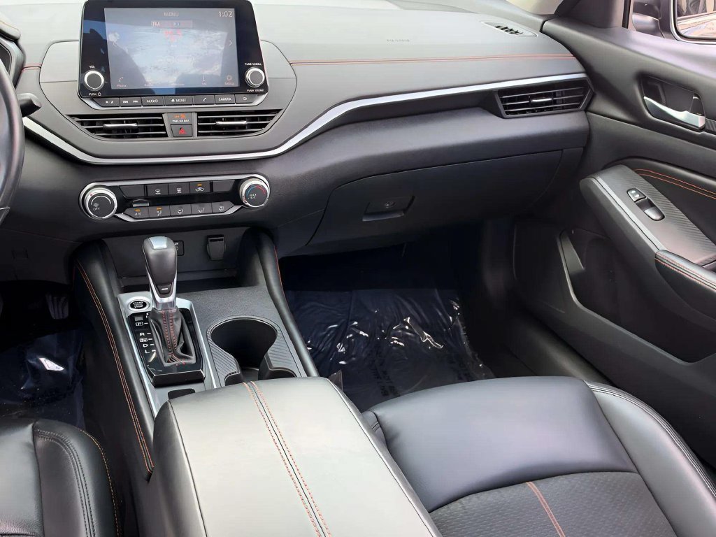 Used 2021 Nissan Altima 2.5 SR AWD/4WD image 18