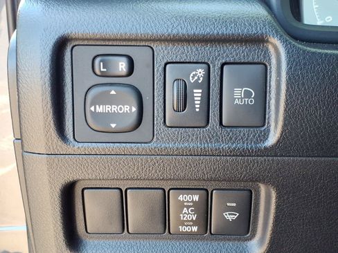 Used 2023 Toyota 4Runner SR5 Premium AWD/4WD image 39