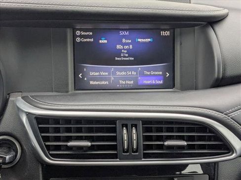 Used 2018 INFINITI QX30 image 13