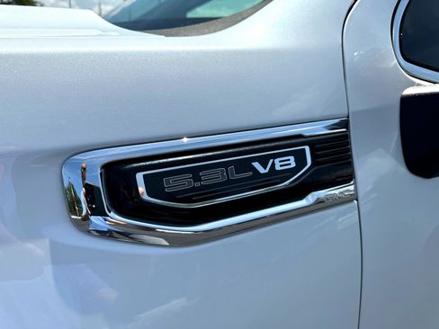 Used 2019 GMC Sierra 1500 SLT w/ SLT Premium Plus Package image 13