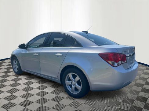Used 2016 Chevrolet Cruze LT FWD image 6