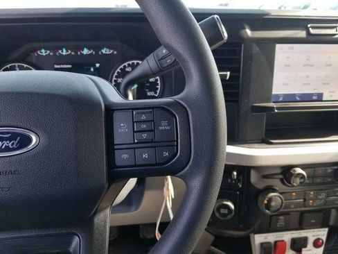 New 2026 Ford Expedition Active image 27