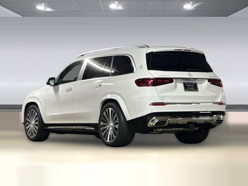 New 2026 Mercedes-Benz Maybach GLS 600 4MATIC image 3