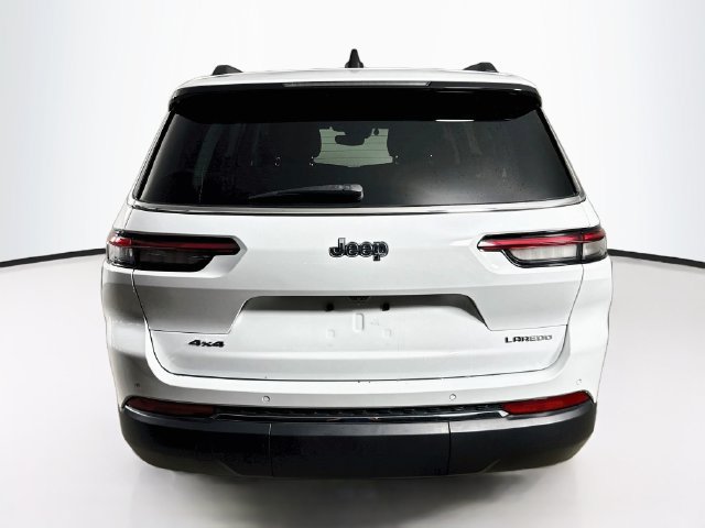 Used 2023 Jeep Grand Cherokee L Laredo AWD/4WD image 27