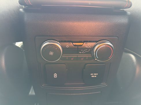 Used 2022 Ford Explorer Timberline w/ Timberline Technology Package image 28