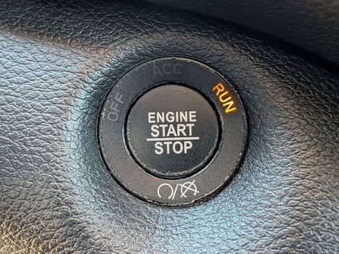 Certified 2023 Jeep Cherokee Altitude Lux image 20