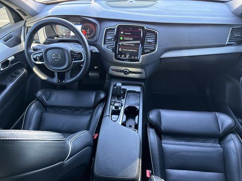 Used 2022 Volvo XC90 T8 R-Design w/ Advanced Package image 30