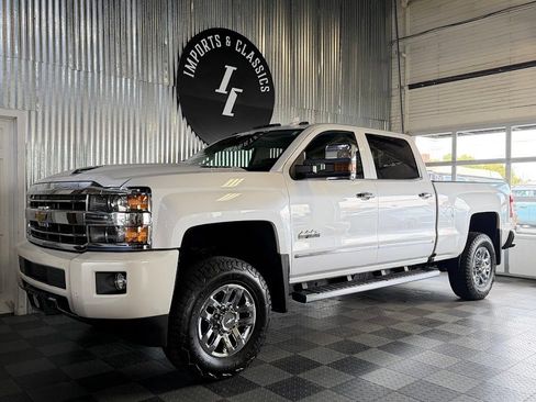 Used 2018 Chevrolet Silverado 3500 High Country AWD/4WD image 1