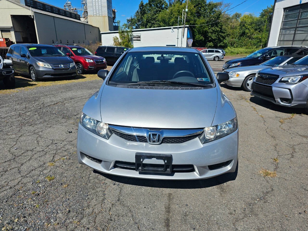 Used 2010 Honda Civic DX-VP image 2