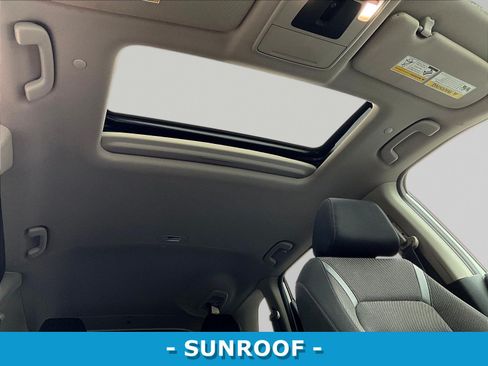 Used 2024 Honda CR-V EX image 27