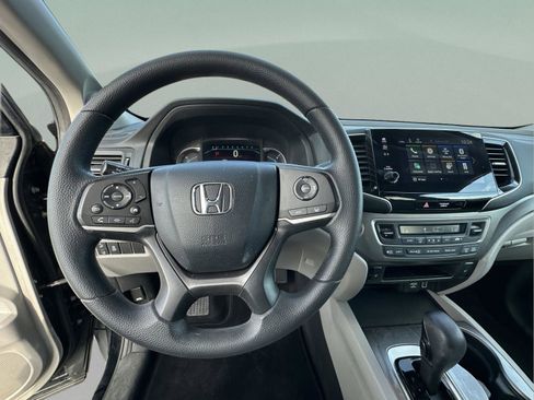 Certified 2019 Honda Pilot EX image 10
