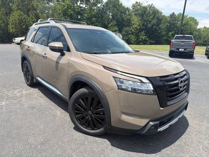 Used 2023 Nissan Pathfinder Platinum