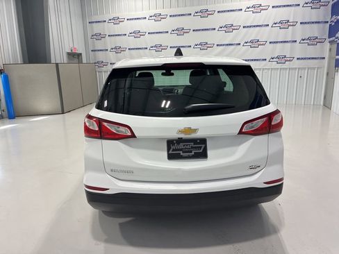 Used 2020 Chevrolet Equinox LS FWD image 6