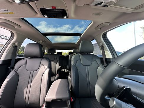 New 2026 Kia Sorento EX w/ EX Premium Package AWD/4WD image 27